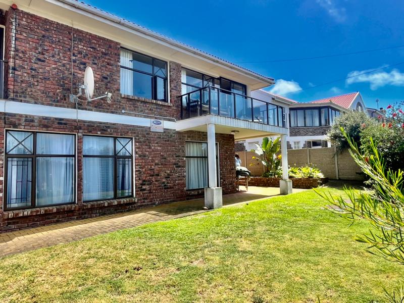 3 Bedroom Property for Sale in Fraaiuitsig Western Cape